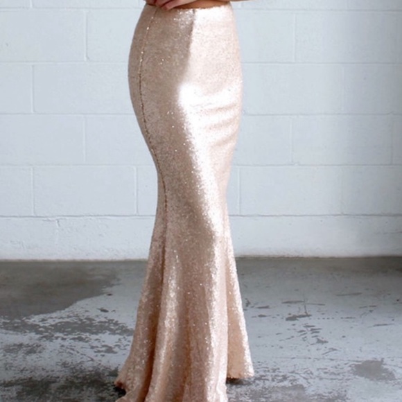 Lulus Dresses & Skirts - Lulu's sequin maxi skirt medium